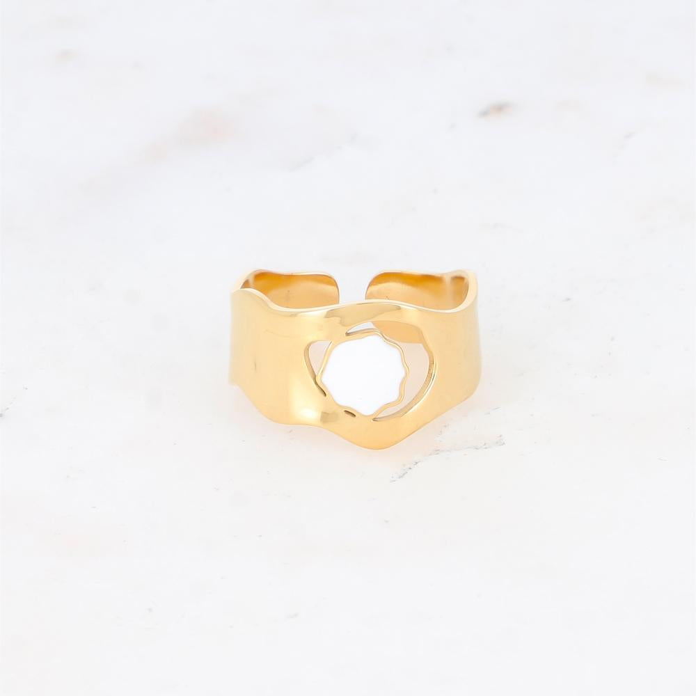 Bague avec pièce géométrique ondulée, émail - Blanc