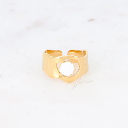 Bague avec pièce géométrique ondulée, émail - Blanc