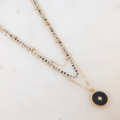 Collier 3 rangs avec perles émaillées, petites boules, pendentif rond émaillé, étoile et strass (40/42/45+5CM)