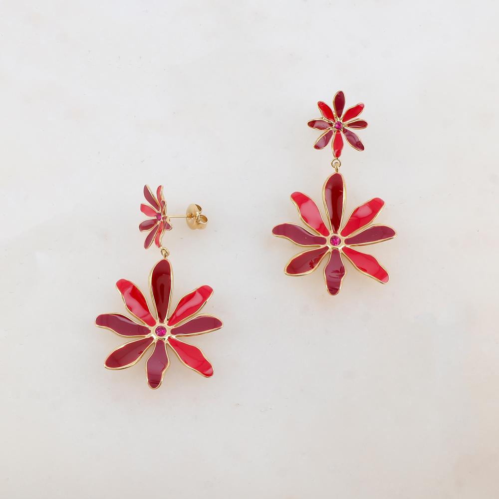 B.O à puce avec 2 fleurs émaillées et 2 strass 2,8 x 5 cm.