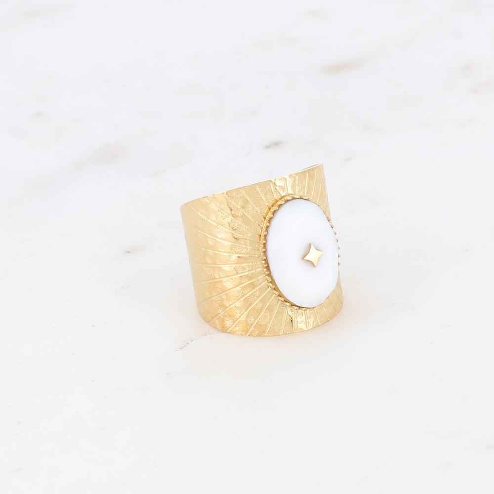 Bague martelée avec pierre naturelle ovale - Agate blanche