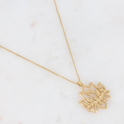 Collier doré avec fleur de lotus 40+5 cm