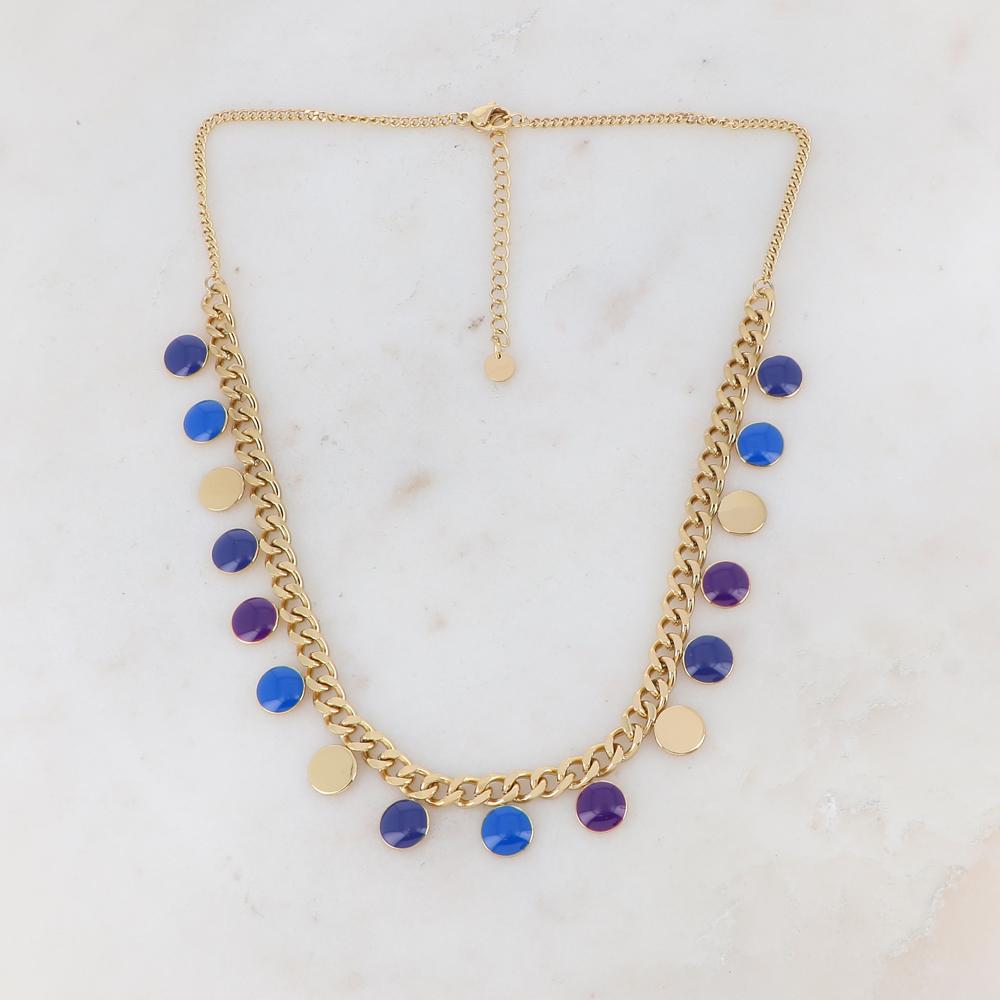 Collier en maille gourmette doré embelli de pampilles rondes émaillées bleues et violettes 38+5 cm