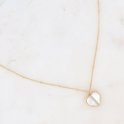 Collier avec cœur nacré et oxydes de zirconium 45+5 cm