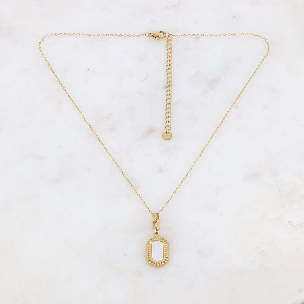 Collier avec un pendentif rectangulaire orné d'une nacre blanche 39+7 cm