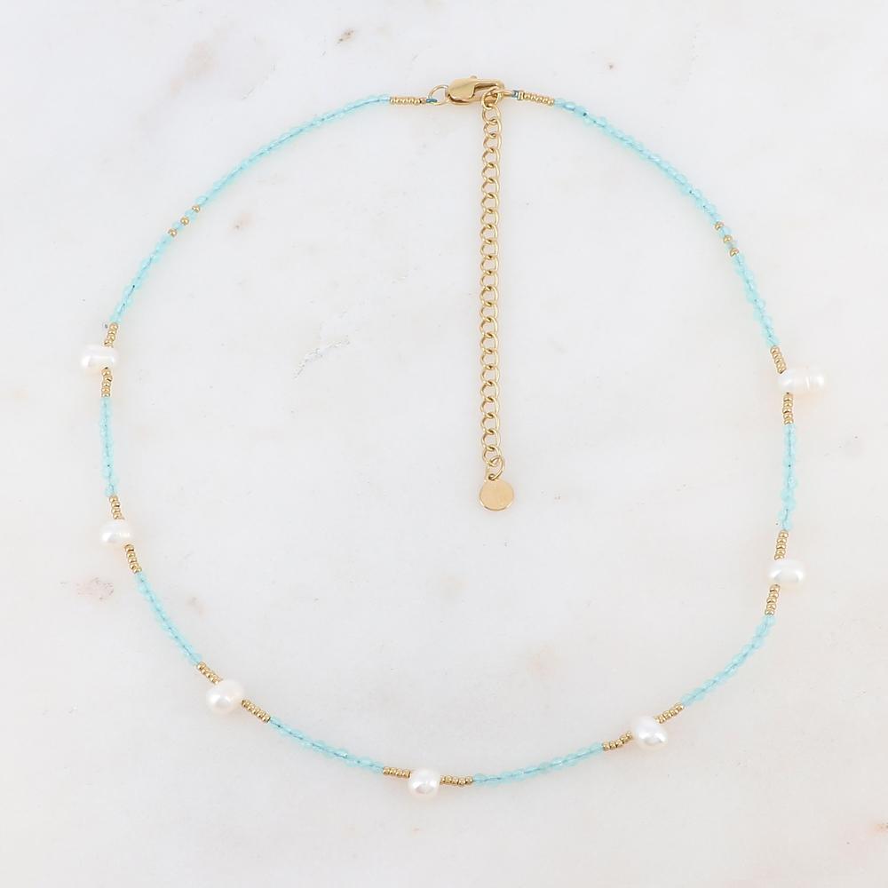 Collier doré orné de perles en pierre naturelle turquoise et perles d'eau douce 37+7 cm