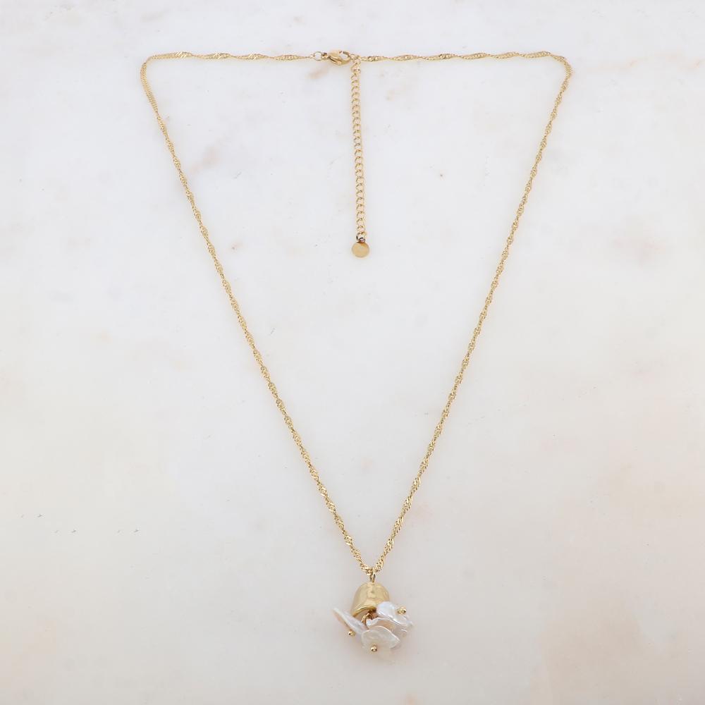 Collier avec pendentif martelé et perles d'eau douce (50+7CM)