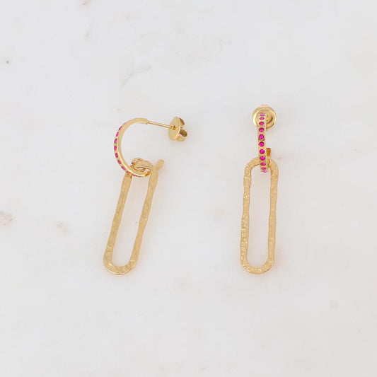 Créoles à puce en forme géométrique, strass 1,5 x 4 CM.