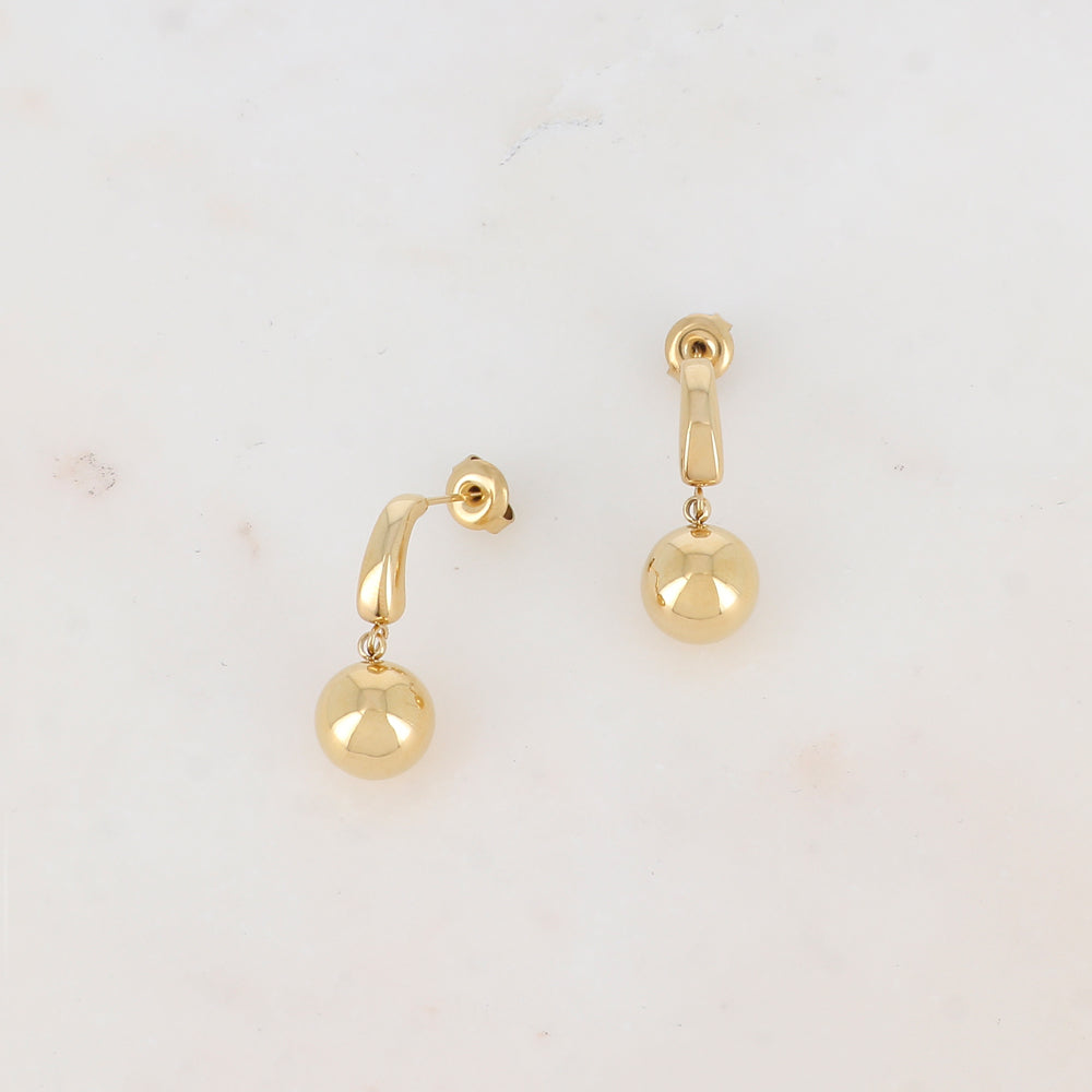 Créoles à puce avec boule 1 x2,5cm.